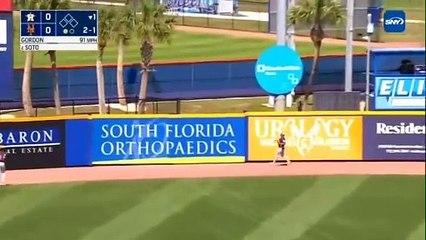 Juan Soto inicia pretemporada con los Mets con un jonrón en su primer turno