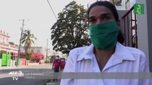 Estudiantes de medicina cazan a la COVID-19 en Cuba, de puerta en puerta