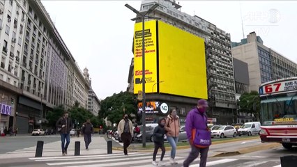 Argentina cae en default y acelera la renegociación de su deuda