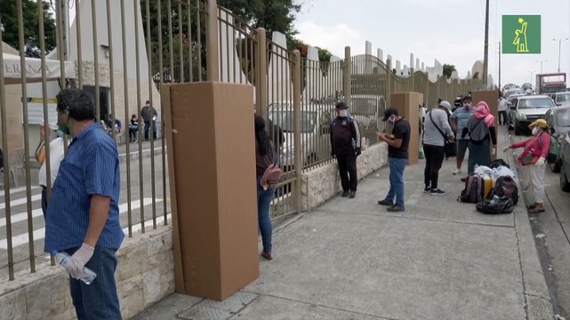 Ataúdes de cartón para los muertos del nuevo coronavirus en Guayaquil