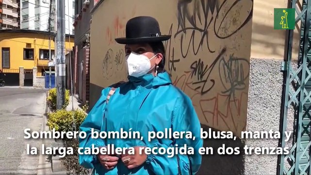 Trajes de bioseguridad para mantener la identidad de las cholitas bolivianas