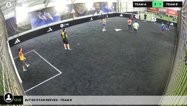 But de Ryan Reeves - Team B