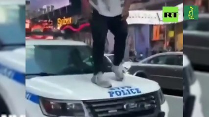 Enfrentamientos entre la Policía y los manifestantes en Nueva York