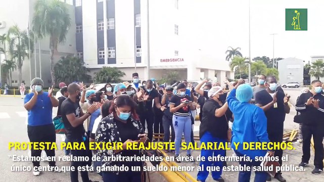 El personal de enfermería del hospital Traumatológico Ney Arias Lora realizó este lunes una protesta para exigir incorporación de personal , reajuste salarial y la no violación de sus derechos.