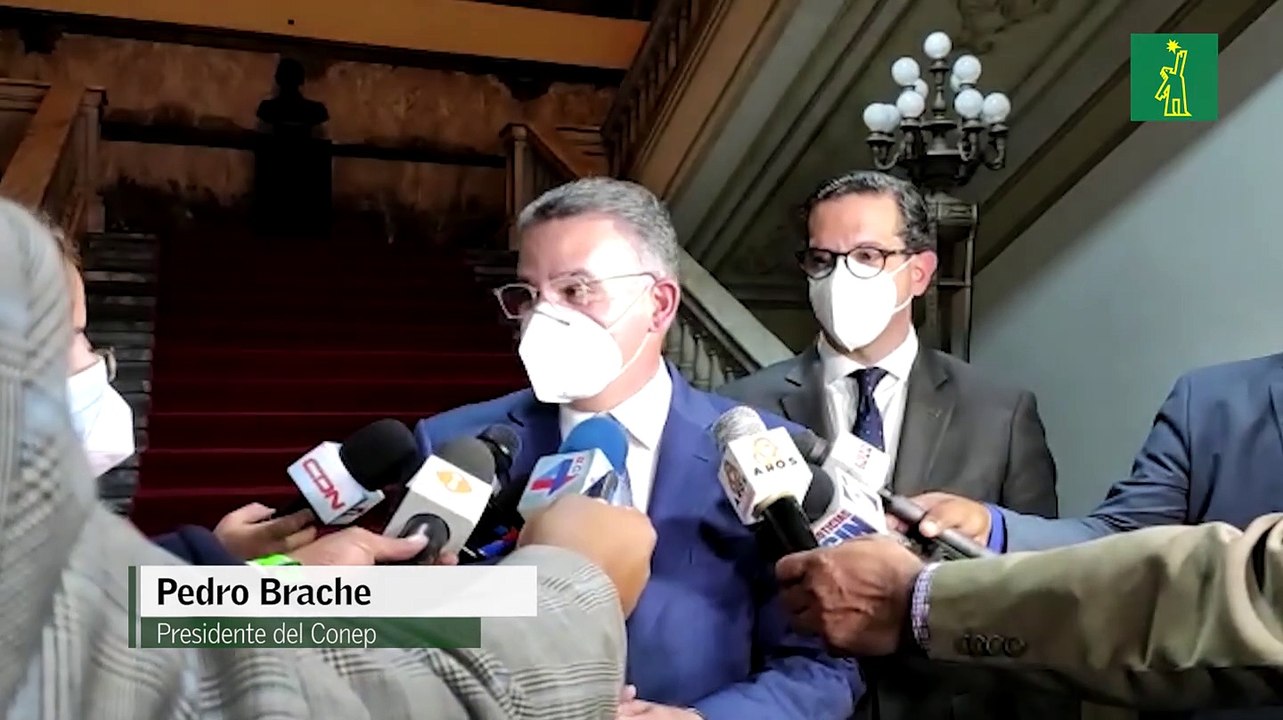 Empresarios llevan preocupación de los altos precios ante el presidente Abinader