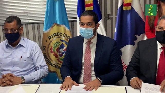 Grandes Ligas y Migración firman acuerdo para regular entrada de prospectos