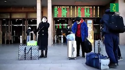 Millones de chinos viajan ante otro Año Nuevo marcado por el temor al virus