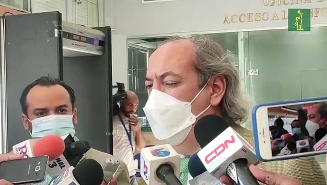 A miembros de la CC no se les permitía comer, usar celulares y solo podían ir al baño custodiados, dice abogado