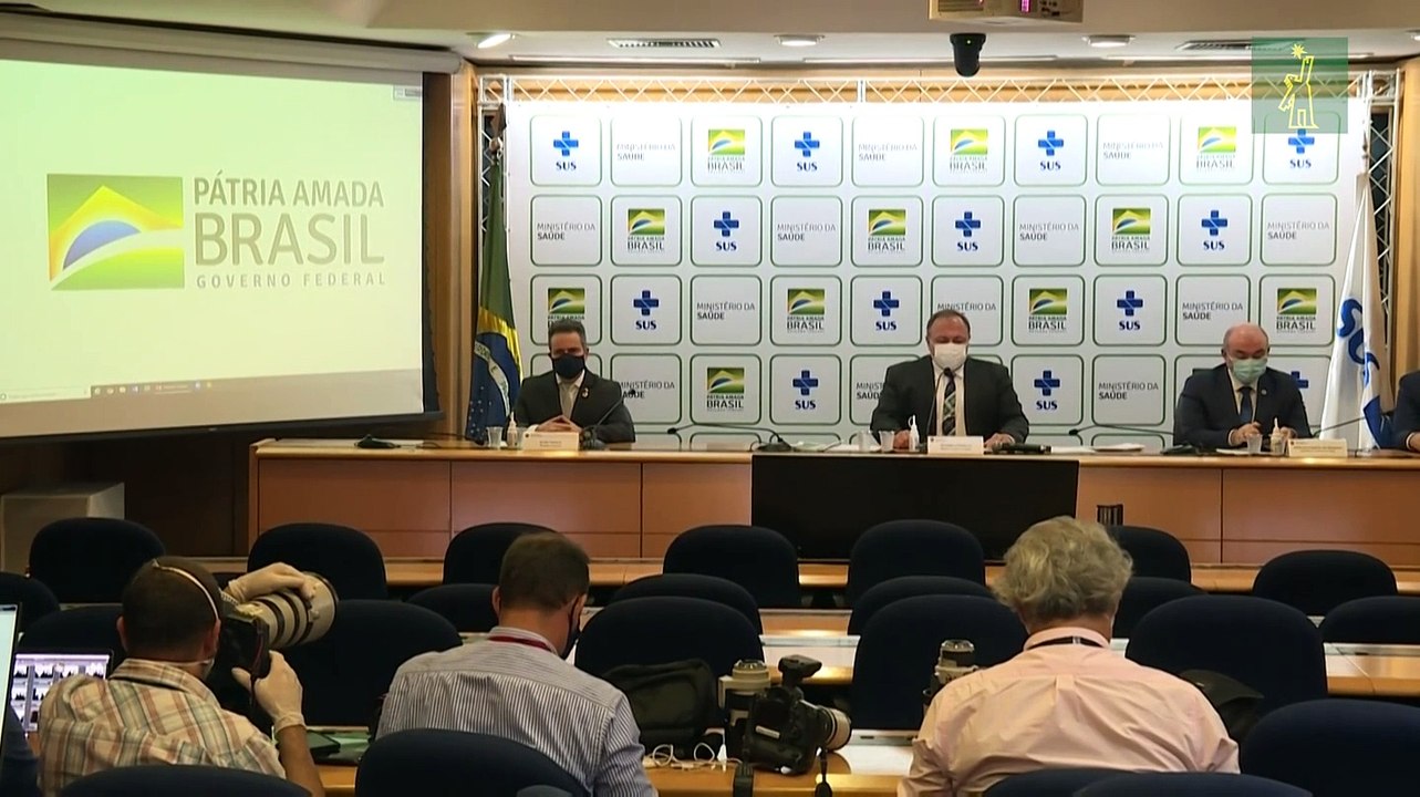 Brasil compra 100 millones de dosis de la vacuna de Pfizer y cambia de ministro de Salud