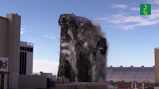 El casino que Trump levantó en Atlantic City, reducido a escombros