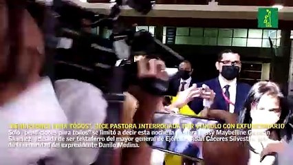 "Bendiciones para todos", dice pastora interrogada por vínculo con exfuncionario