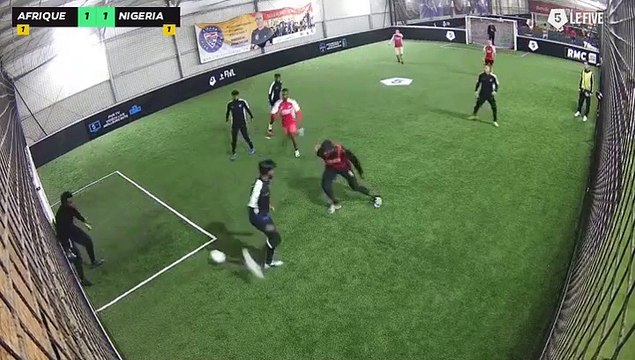 Afrique Du Sud - Nigeria 22/02 à 21:52 - Football Terrain 1 (LeFive P13)