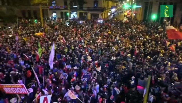 Pedro Castillo asume rol de presidente electo de Perú pese a falta de proclamación