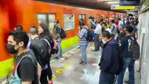 El miedo se apodera de pasajeros tras accidente en metro de Ciudad de México