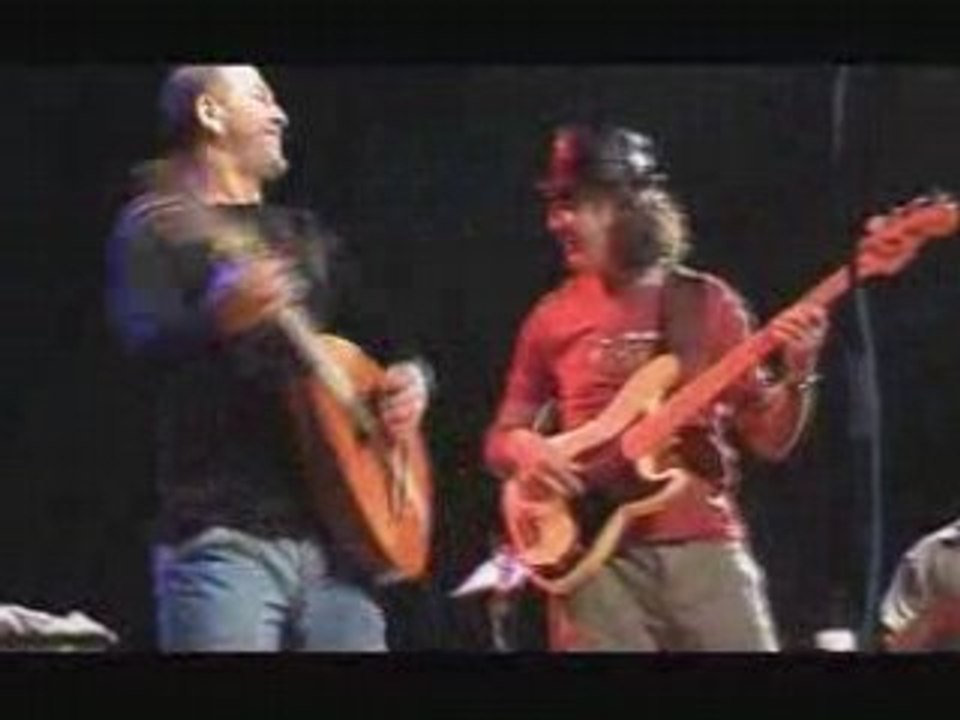 Rabah Asma "La Carte De Résidence" Live