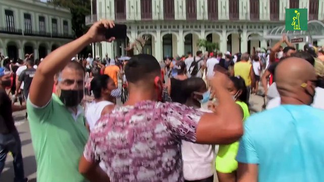 Cuba niega estallido social en protestas que dejan un muerto y más de 100 detenidos