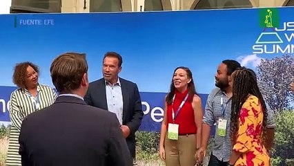 Schwarzenegger pide optimismo y no "desesperación" contra la crisis climática