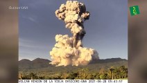 Columna de humo de 2 km de altura por erupción volcánica en Costa Rica.