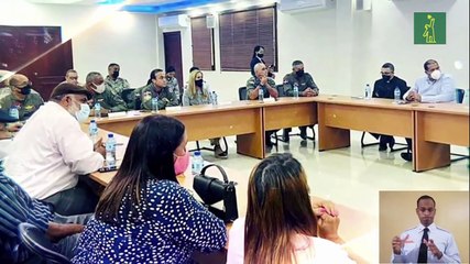 El Comandante General de la Fuerza Aérea de República Dominicana (FARD), presenta sus Memorias