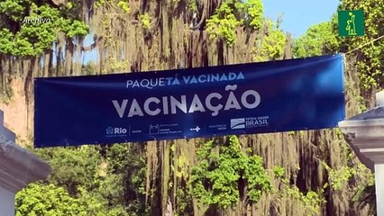 Brasil anuncia refuerzo de vacuna anticovid para grupos de riesgo