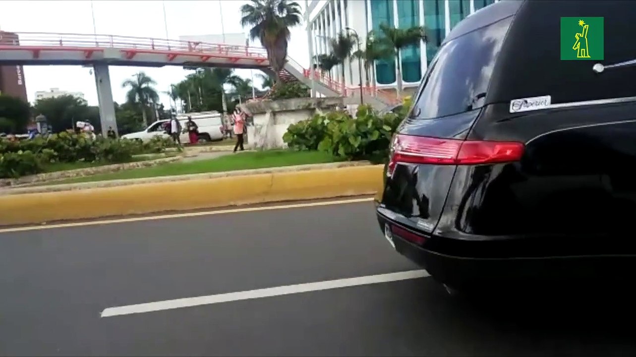 Cortejo fúnebre de Johnny Ventura llevó al Caballo Mayor a su encuentro con el pueblo