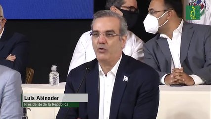 Presidente Luis Abinader anunció ampliación de los mercados populares del Inespre con carácter de urgencia