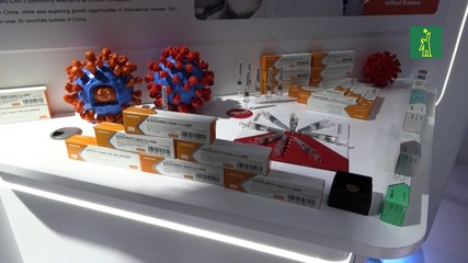 Disminuye eficacia de Coronavac y Pfizer contra casos sintomáticos, según estudio chileno