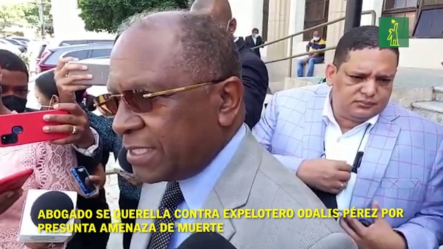 Abogado se querella contra expelotero Odalis Pérez por presunta amenaza de muerte