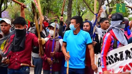 Una decena de policías heridos en protestas contra ley que castiga invasión de tierras en Paraguay