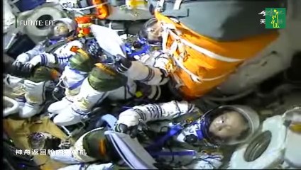 Llega a la Tierra la nave china Shenzhou-12 con tres astronautas a bordo