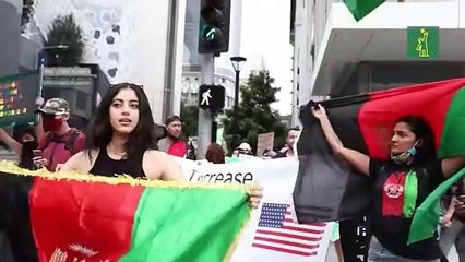 Manifestantes en Los Ángeles marchan para apoyar a Afganistan