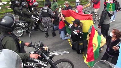 Oposición protesta contra el gobierno de Bolivia con bloqueos de calles