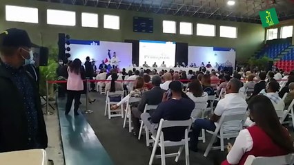 Luis Abinader: Que me sigan criticando porque yo voy a seguir consultando