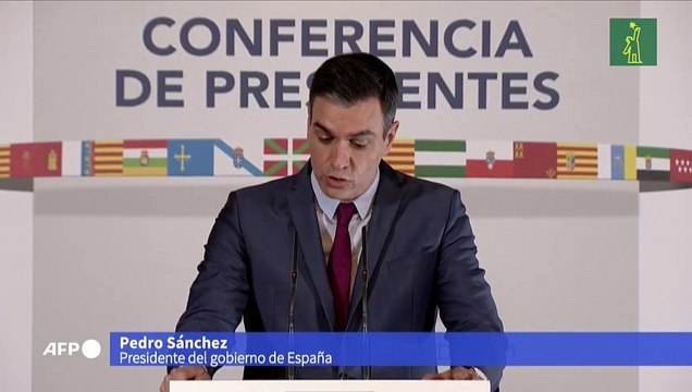 España vuelve a la mascarilla exteriores y Reino Unido supera los 100.000 casos en 24 horas