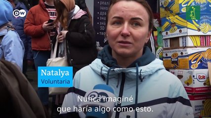 Voluntarios ucranianos ayudan en tiempos de guerra