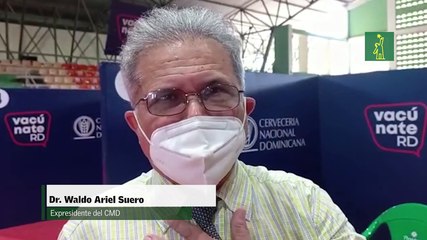 Dr. Waldo Ariel Suero se coloca la 4ta dosis