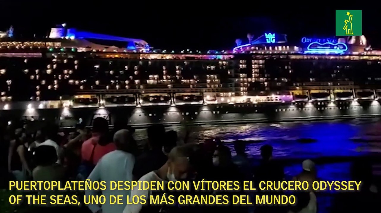 Puertoplateños despiden con vítores el crucero Odyssey of the Seas, uno de los más grandes del mundo
