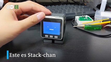 Este robot te acompaña cuando trabajas desde casa