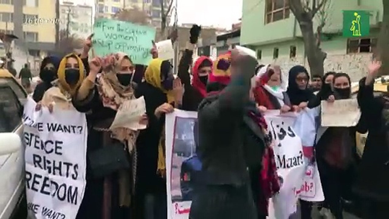 Talibanes esperan que negociaciones con Occidente cambien "la atmósfera bélica"