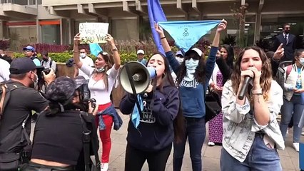 Debate del aborto en Colombia es aplazado por nuevas recusaciones contra juez