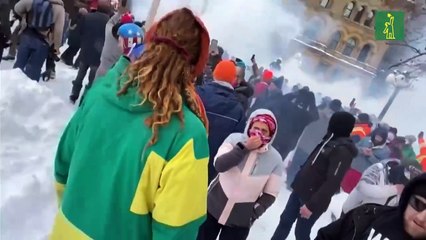 Policía canadiense usa la fuerza para desalojar a manifestantes en Ottawa