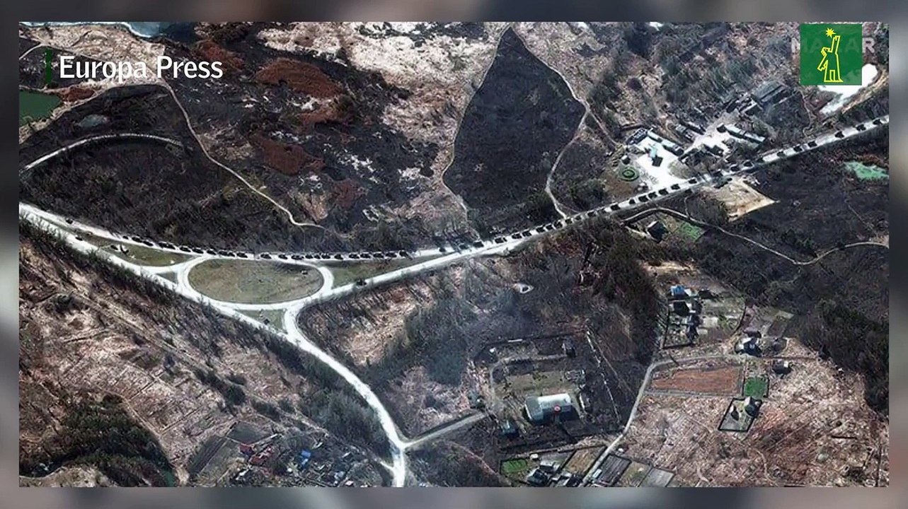 Un convoy ruso de más de 60 kilómetros se dirige a la capital de Ucrania