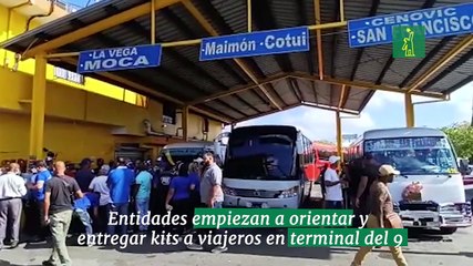Entidades empiezan a orientar y entregar kits a viajeros en terminal del 9