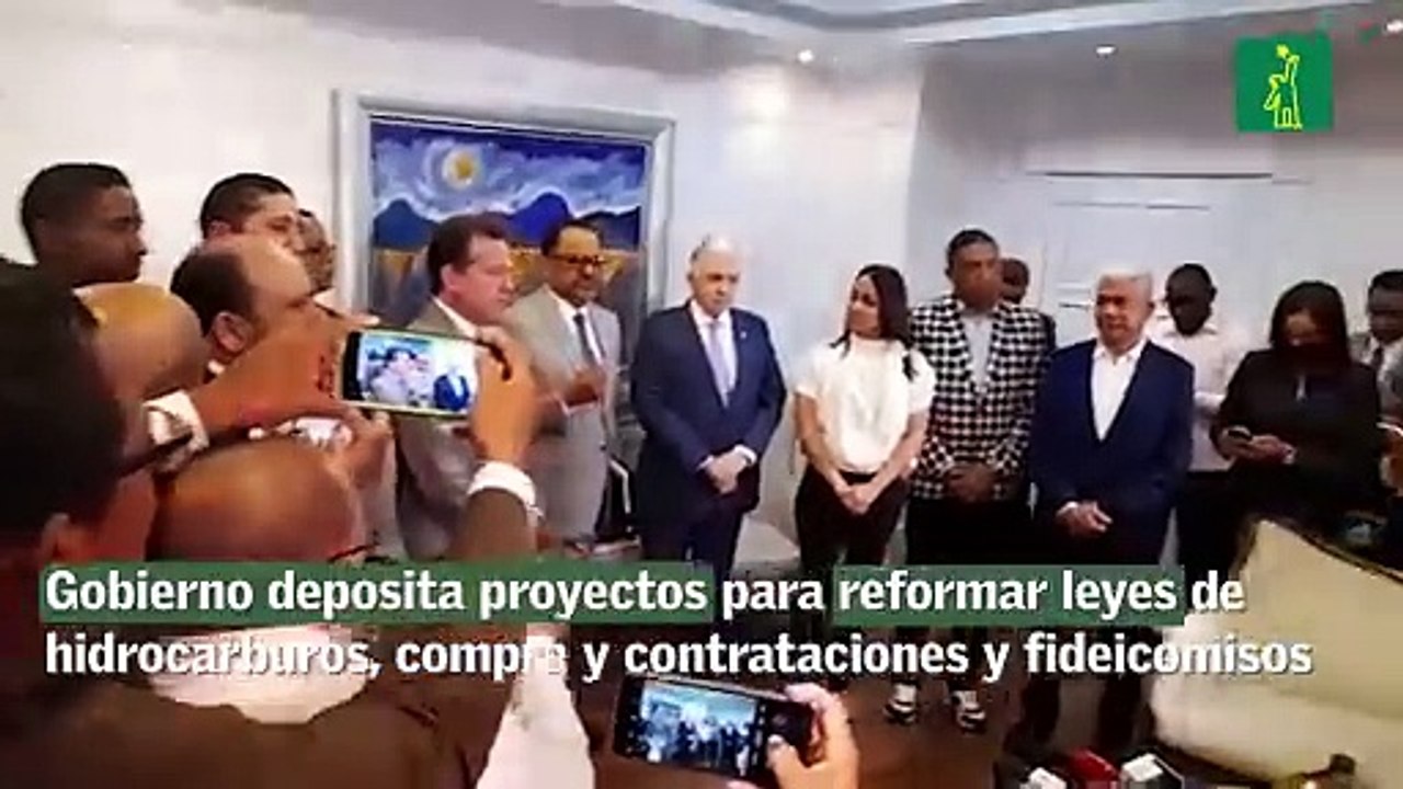 Gobierno deposita proyectos para reformar leyes de hidrocarburos, compra y contrataciones y fideicomisos