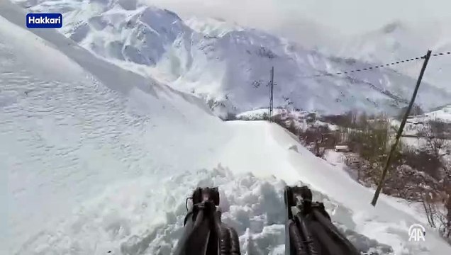 Birçok ilde kar yağışı ve soğuk hava etkisini sürdürüyor