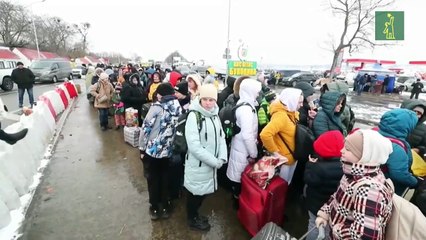 Continúa el bloqueo de Mariúpol mientras se evacúa a civiles en el norte