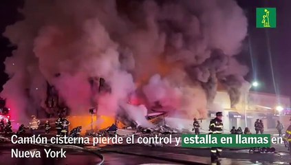 Camión cisterna pierde el control y estalla en llamas en Nueva York
