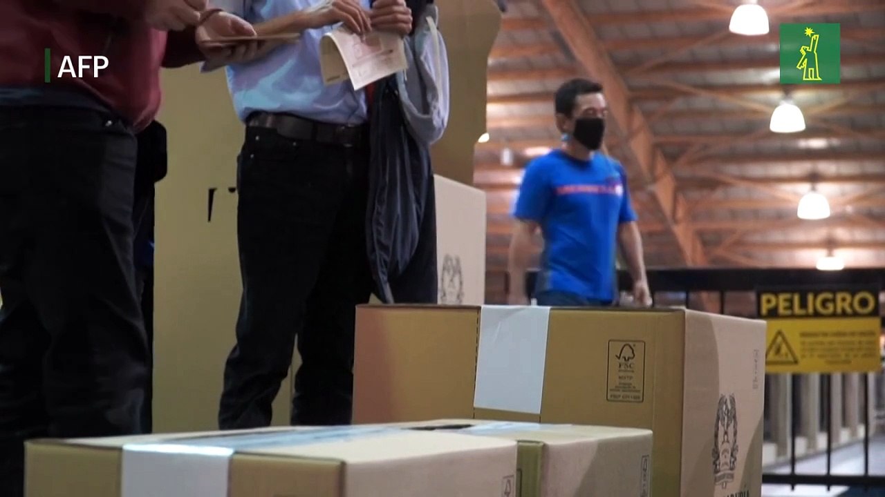 Uribe Asume Responsabilidad Por Revés Electoral Del Partido De Gobierno En Parlamentaria