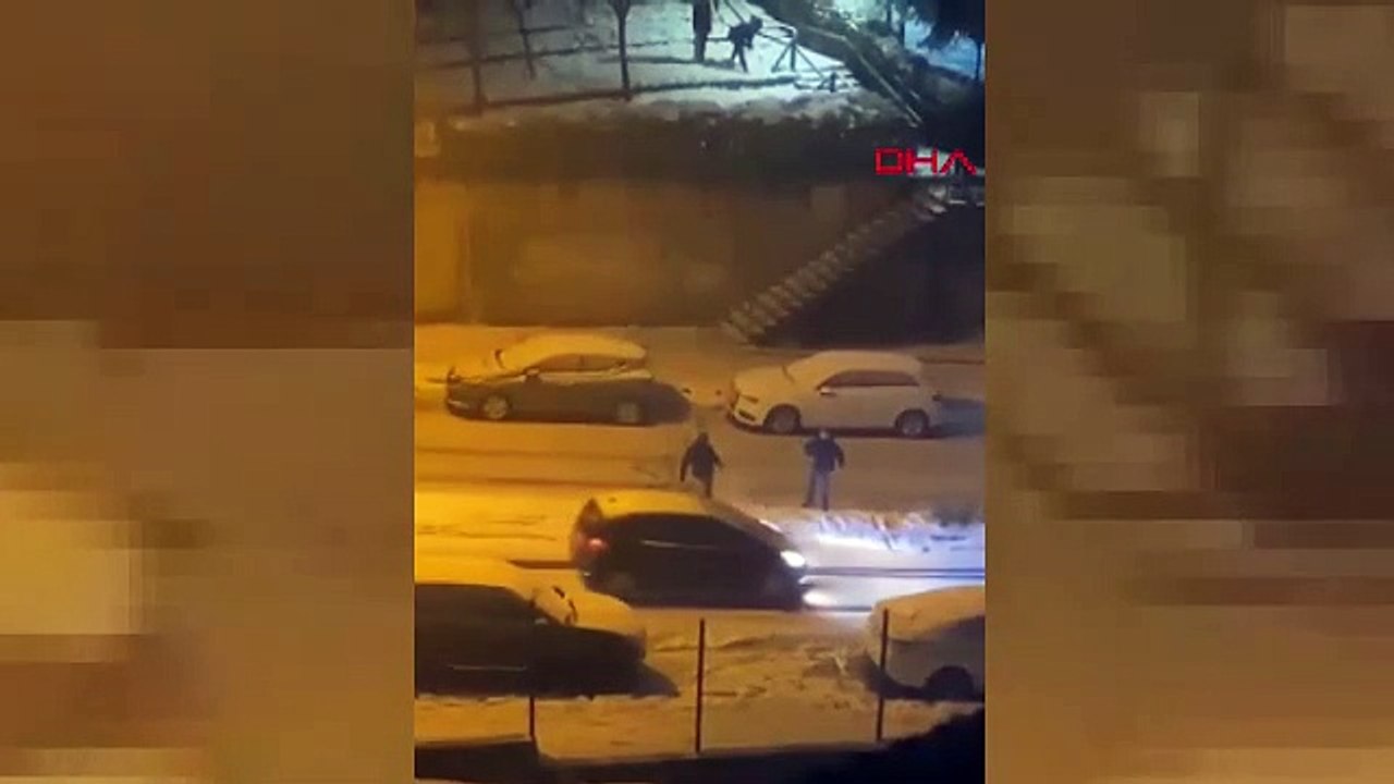 Bu da kar topu kazası: Öfkeli sürücü aracından inince olanlar oldu