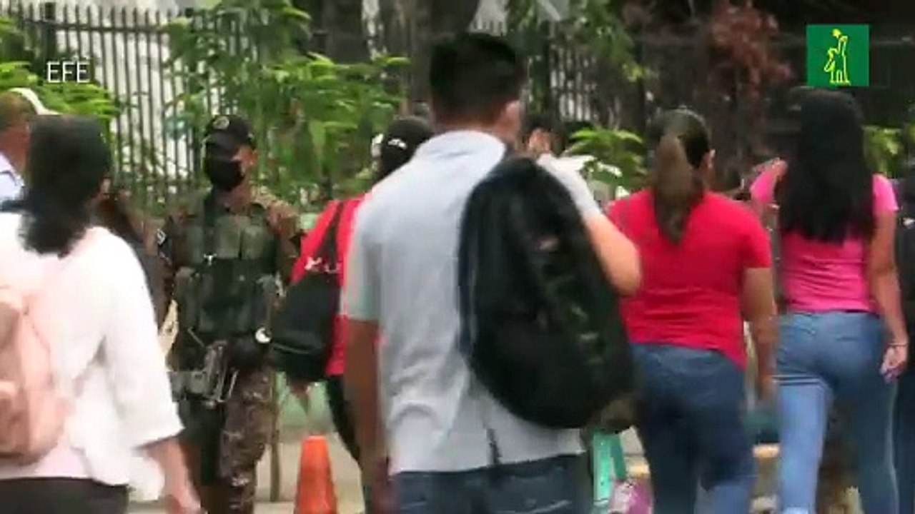 Bukele mantiene su alta popularidad entre los salvadoreños a tres años de gobernar